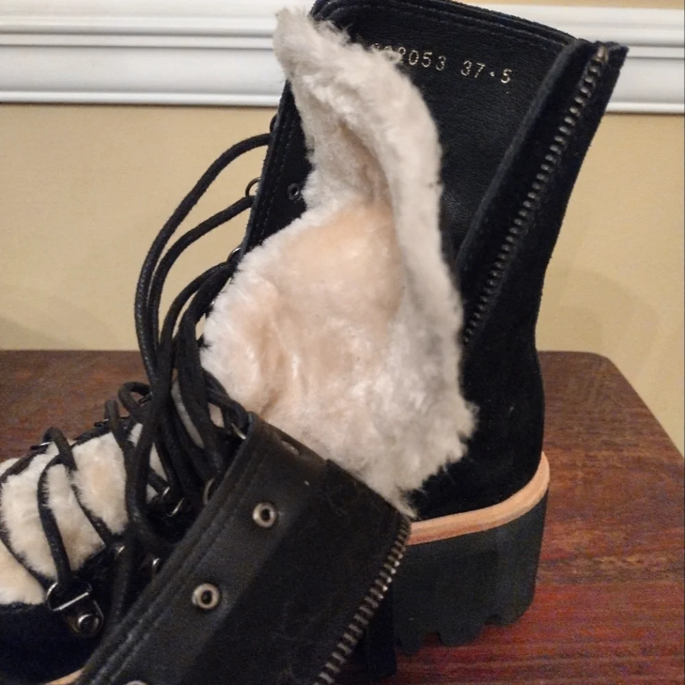 ALL BLACK Black Cream Suede Shearling Lug Flatform Platform Boots Size 37.5 (7) - Picture 9 of 12